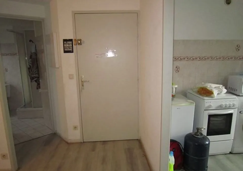 Photo 10