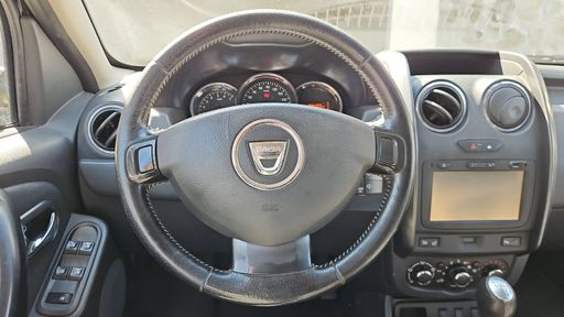Dacia Duster 1.5 Blue dCi 115 - Black Touch – 2017 – 109198 km – Diesel – Boîte Manuelle — photo 33