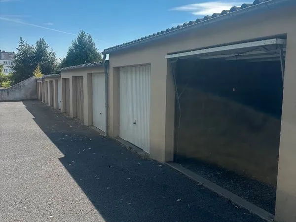 Parking/box 15 m² CAEN
