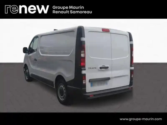 Renault Trafic fg l1h1 2t8 2.0 blue dci 130ch grand confort e6e — photo 4