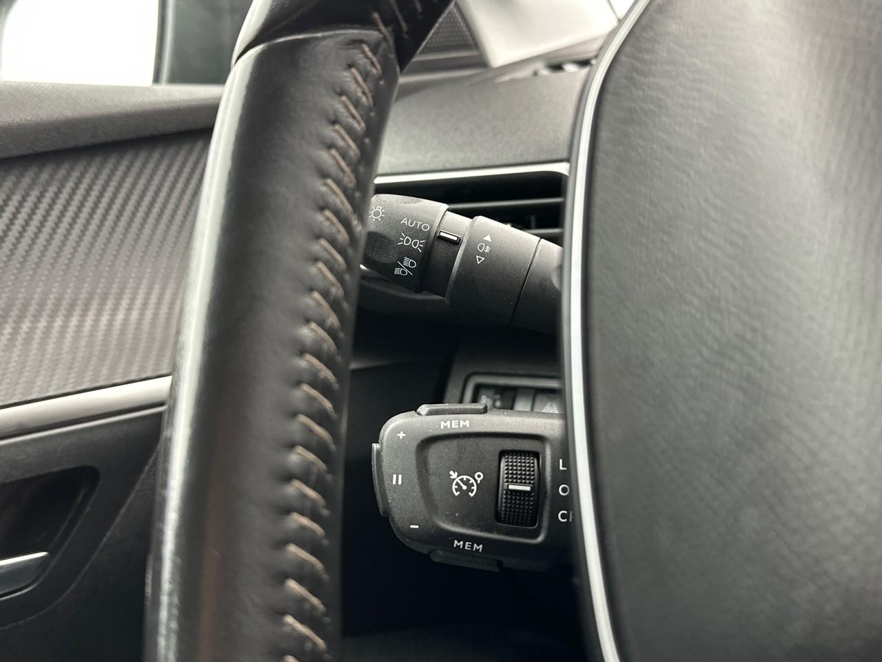Peugeot 5008 puretech 130ch s&s bvm6 active pack — photo 19