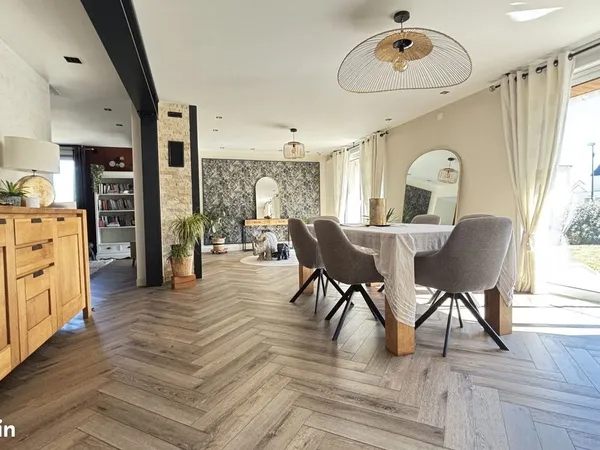 Maison 6 pièces 150 m²
