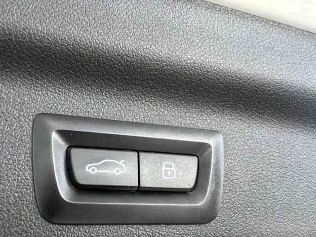Bmw X1 sdrive18d 150ch m sport — photo 7