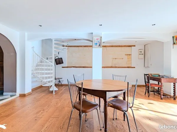 Maison 3 pièces 84 m²