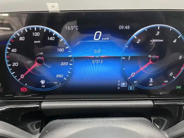 Mercedes Classe B 180 d amg line edition ba8 — photo 12