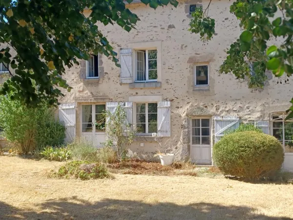 Maison 15 pièces 420 m²