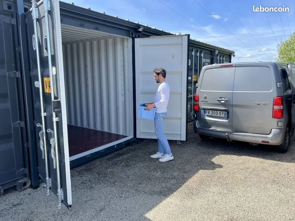 Garde meubles - Box de stockage