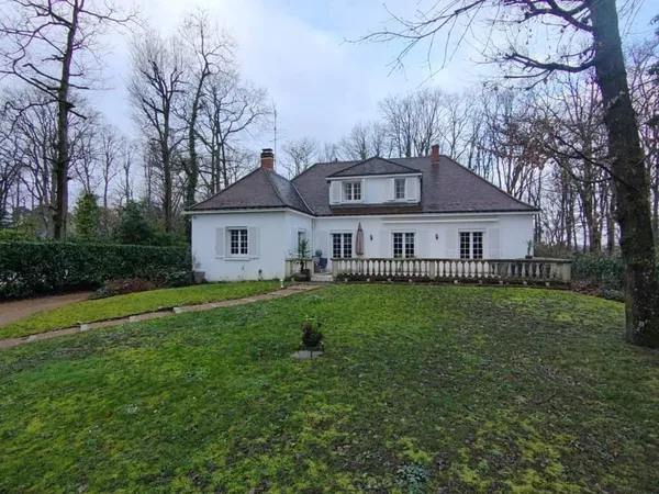 Maison 240 m²
