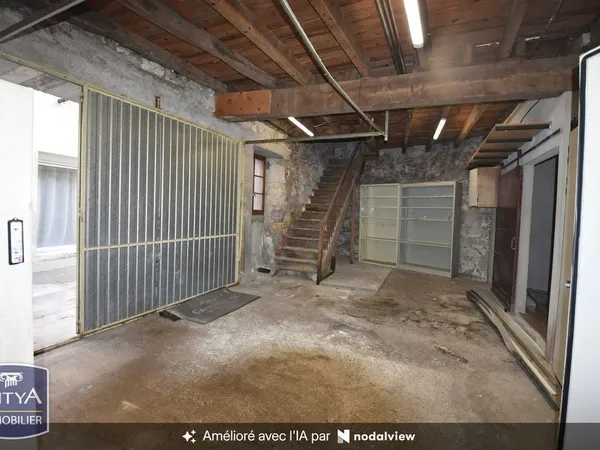Parking/Garage/Box 90 m²