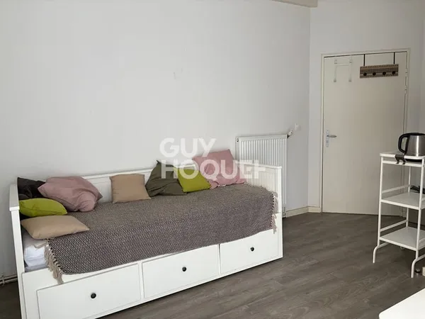 Appartement T1 à louer à Pessac - Calme et moderne avec balcon et parking