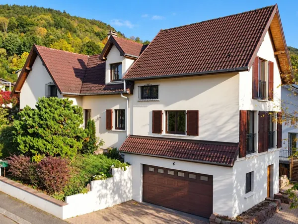 Maison 6 pièces 165 m²