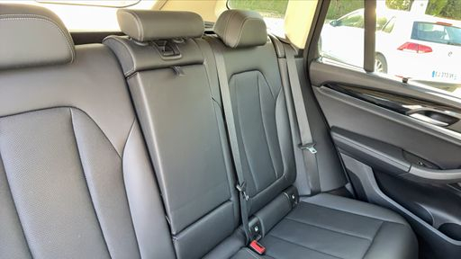 BMW X3 xDrive 30e 292  Hybride Steptronic8 - X-Line – 2021 – 78263 km – Hybride rechargeable – Boîte Automatique — photo 52