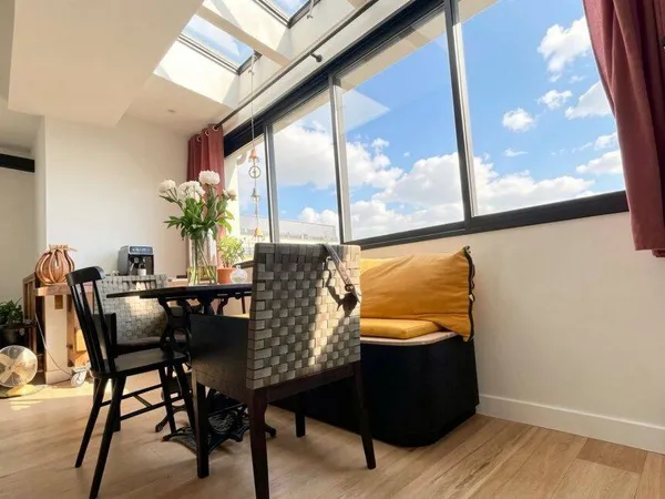 Maison 6 pièces 213 m²