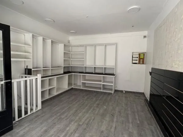 Local commercial 44 m²
