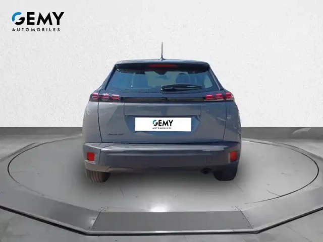 Peugeot 2008 puretech 100 s&amp;s bvm6 — photo 5
