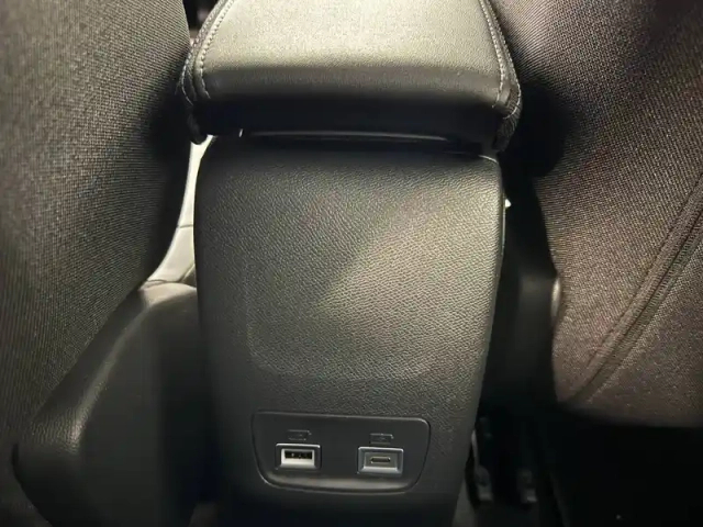 Peugeot 208 100 s&amp;s bvm6 — photo 56