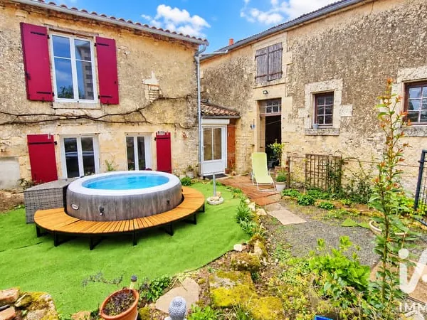Maison 7 pièces 186 m²