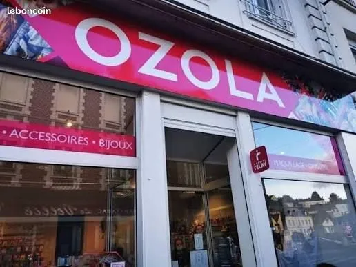 Local Commercial avec Terrasse -BOLBEC Centre-ville-