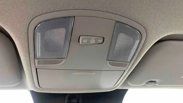 Kia Stonic 1.0 t-gdi 100 ch bvm6 — photo 23