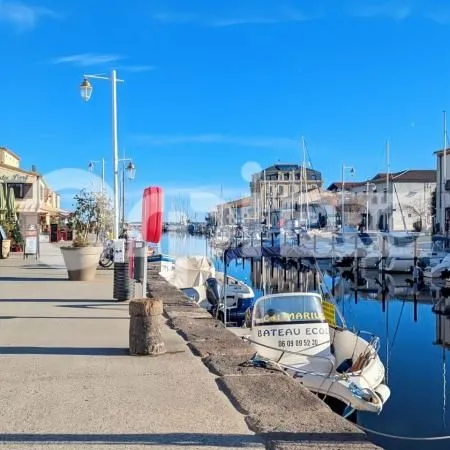 Local commercial 180 m²