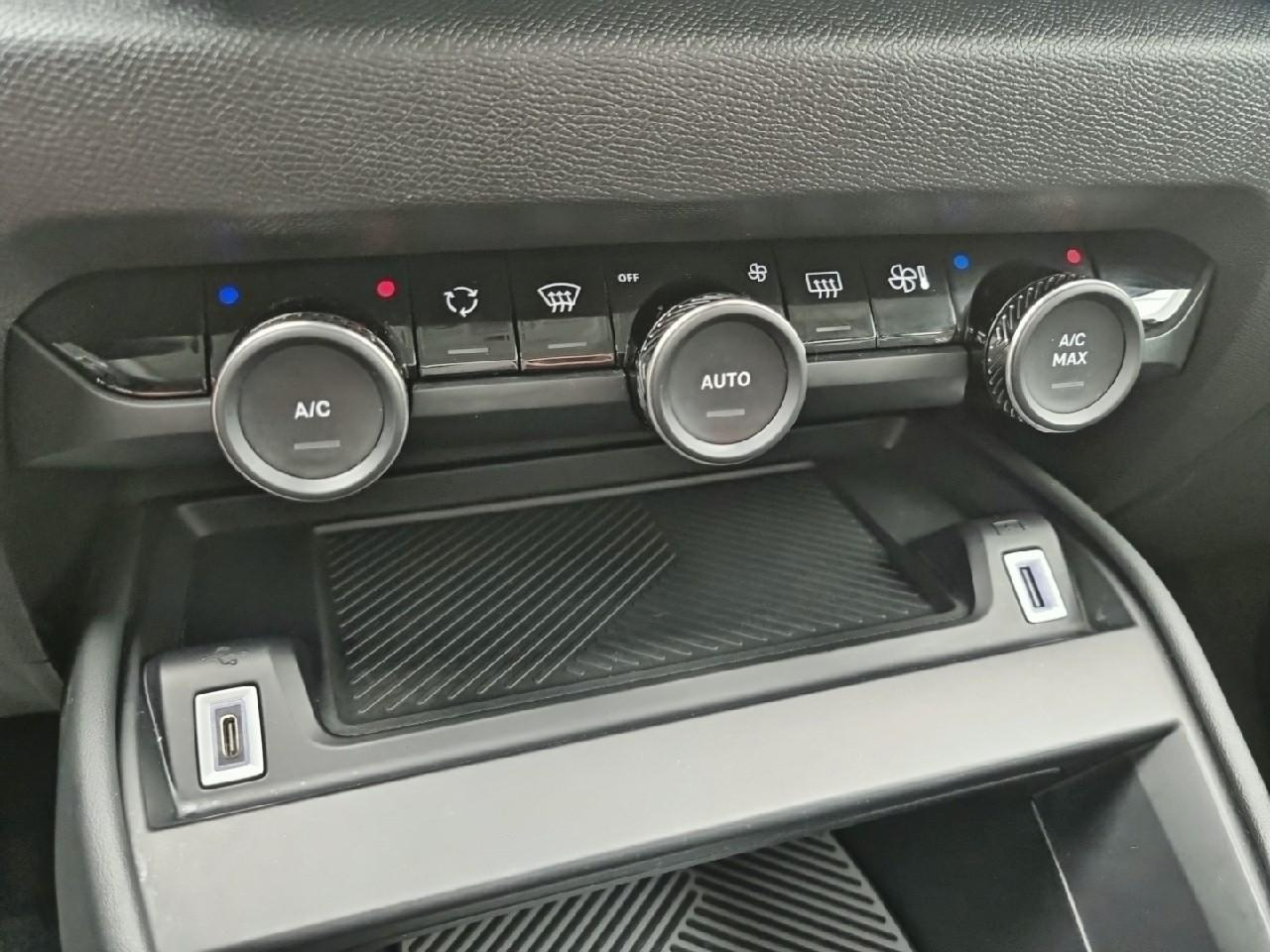Citroën C4 societe bluehdi 110 s&s bvm6 feel nav business r — photo 28