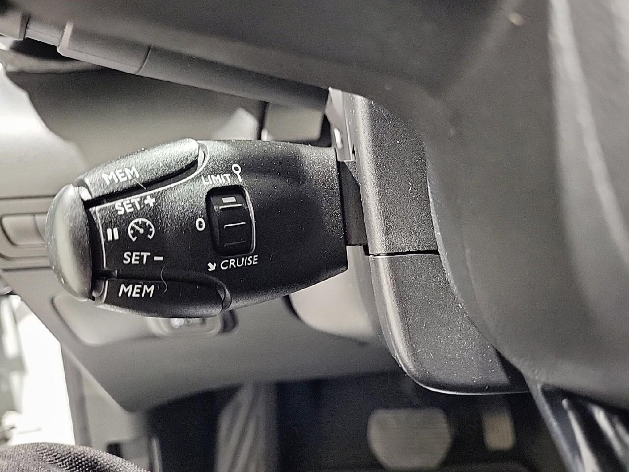 Citroën C3 Aircross puretech 130 s&s eat6 shine — photo 22