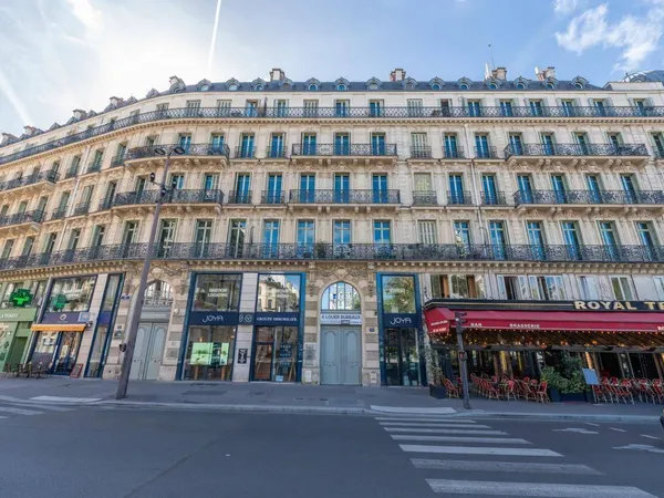 Bureaux 150 m²