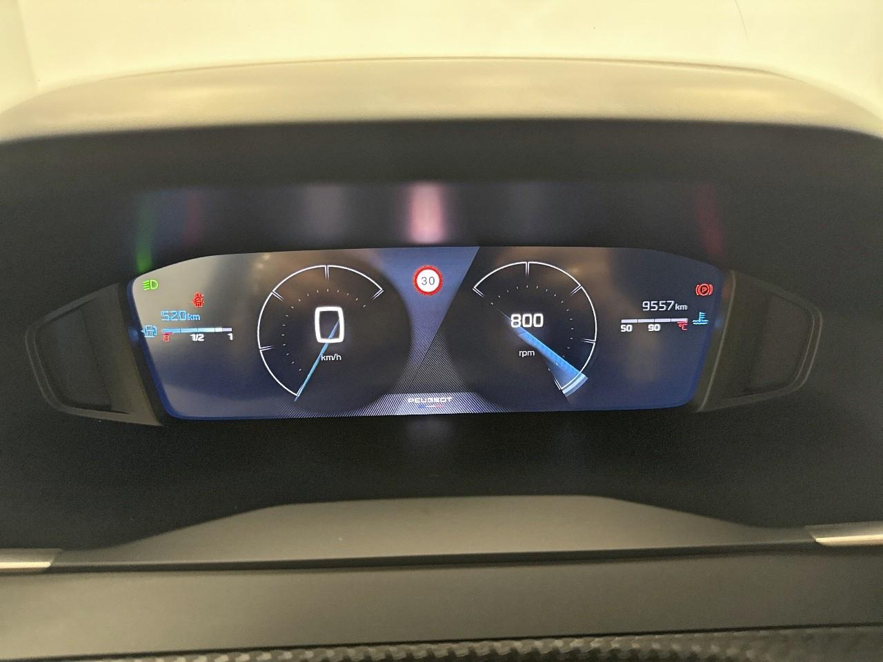 Peugeot 208 100 s&s bvm6 allure — photo 24