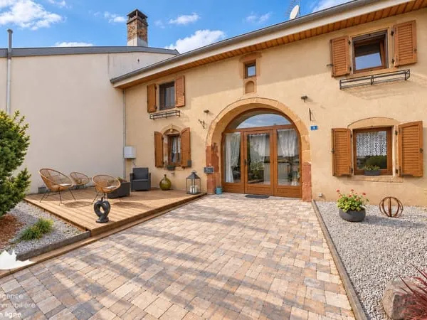 UNE MAISON DE CARACTÈRE OÙ L'ANCIEN RENCONTRE LE CONFORT