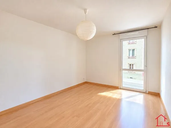 Appartement F3 - NANCY*