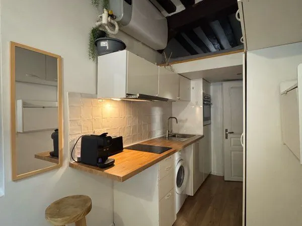 Studio avec mezzanine