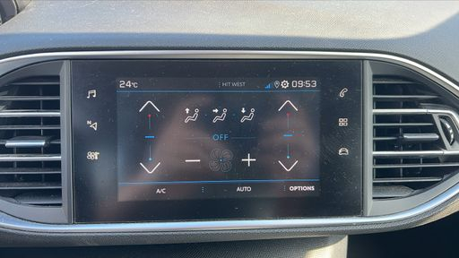Peugeot 308 1.2 PureTech 110 - Style – 2019 – 112535 km – Essence – Boîte Manuelle — photo 7