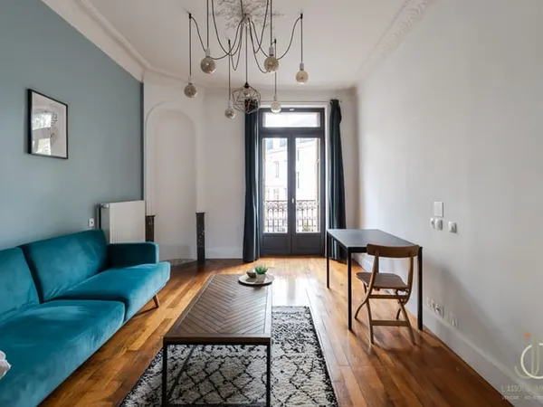 À LOUER / Bel appartement meublé de 54 m² à Nancy, secteur ARTEM