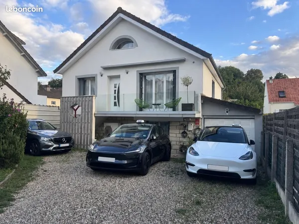 Emplacement de parking privé et sécurisé