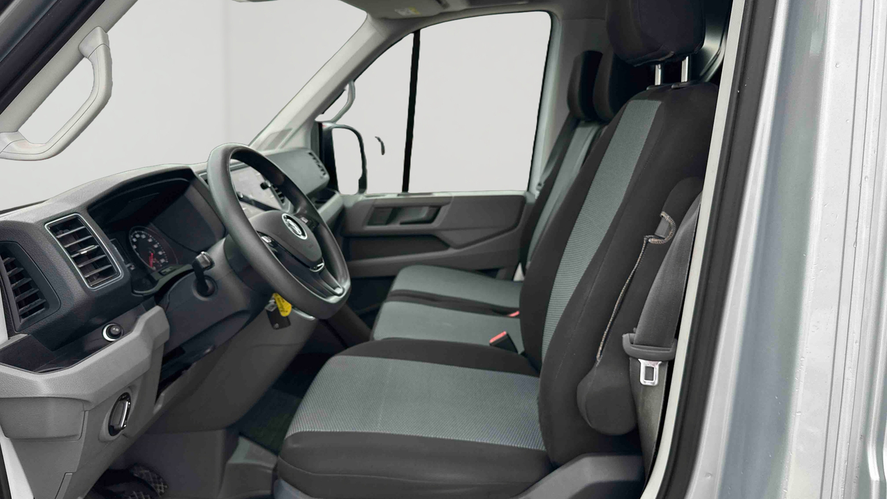 Volkswagen Utilitaires CRAFTER VAN 35 L3H3 2.0 TDI 177 CH BVA — photo 11