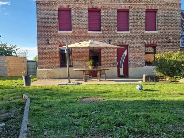 Maison. 6 pieces. 170m² habitable