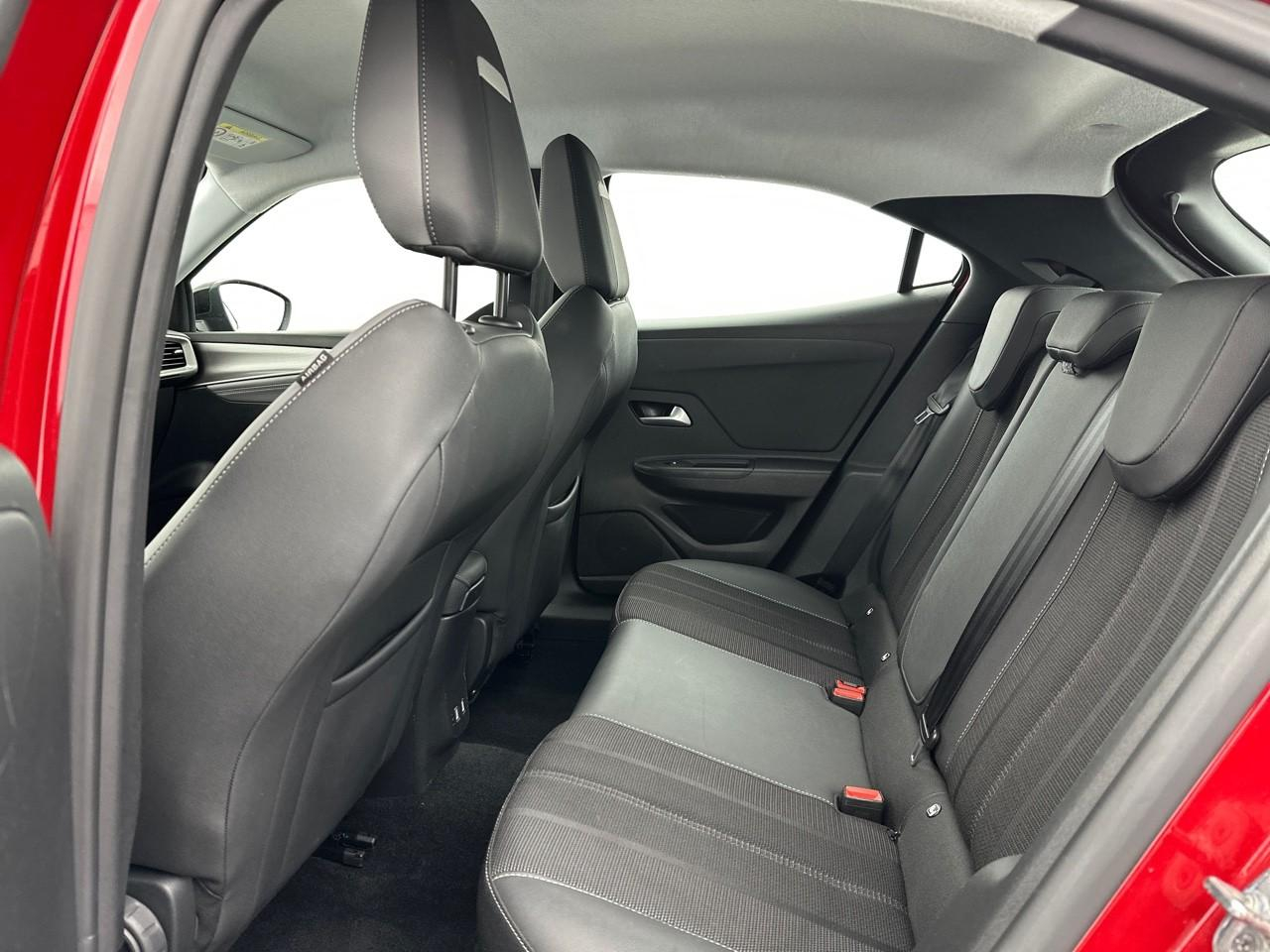Opel Mokka 1.2 turbo 100 ch bvm6 elegance — photo 13