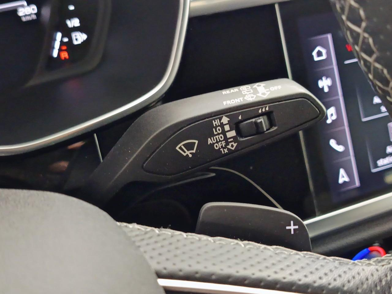 Audi Q3 sportback 35 tfsi 150 ch s tronic 7 s edition — photo 25