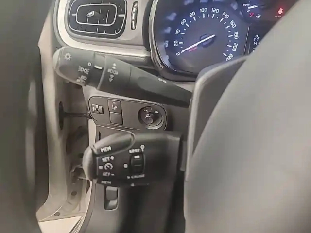 Citroën C3 puretech 83 s&amp;s bvm5 — photo 18