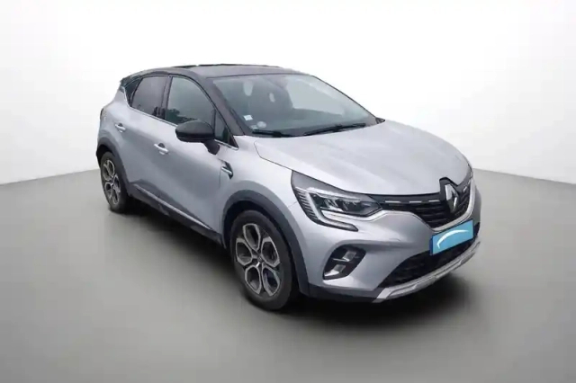 Renault Captur e-tech plug-in 160 - 21 — photo 8