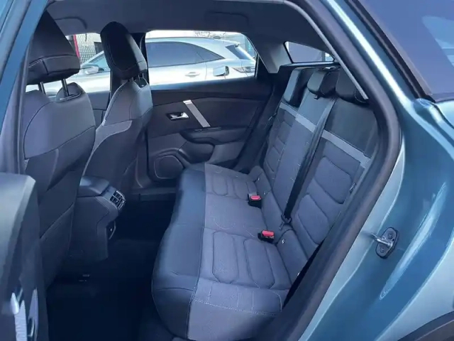 Citroën C4 puretech 130 bvm6 — photo 8