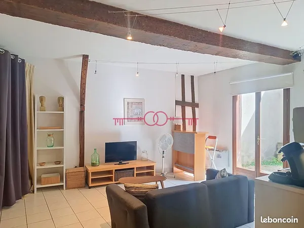 Studio 1 pièce 33 m²