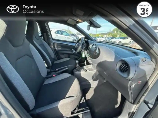 Toyota Aygo X 1.0 vvt-i 72ch dynamic my24 — photo 7
