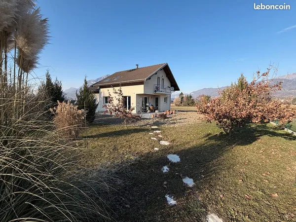Maison 7 pièces 139 m²