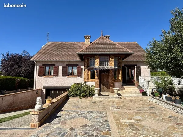 Maison 6 pièces 135 m²