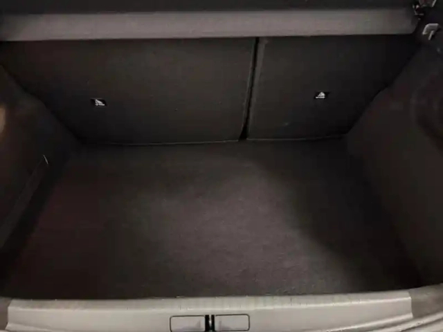 Peugeot 208 1.2 puretech 75ch s&amp;s active pack — photo 5