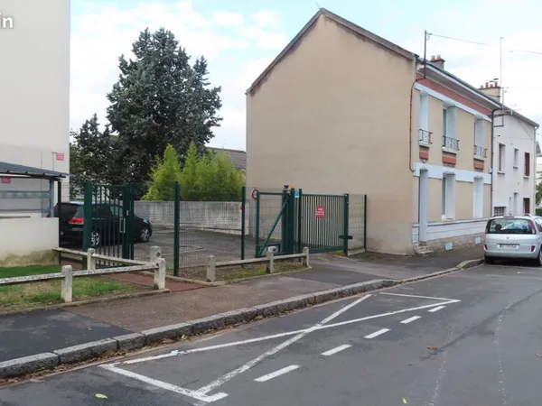 Place de Parking Orléans Madeleine