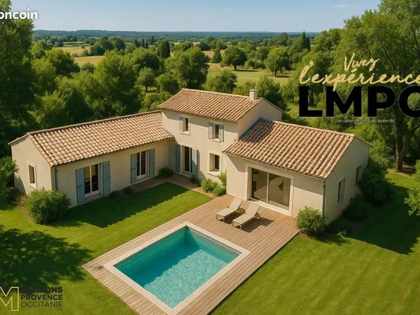 Maison 130 m² Saint Etienne De L Olm