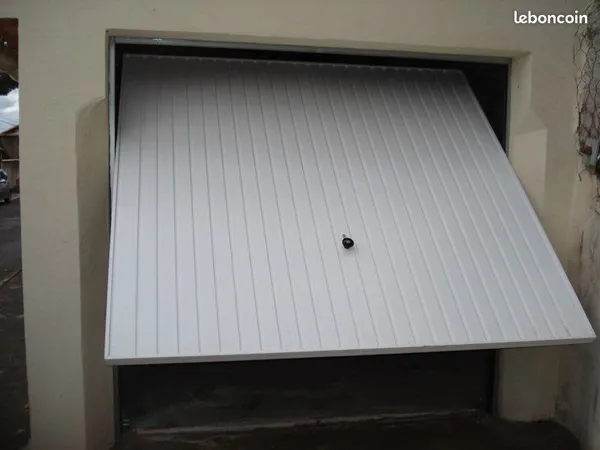 Box auto à vendre