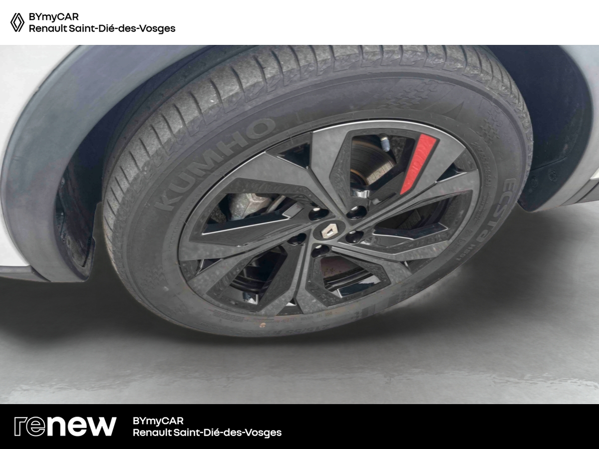 Renault Arkana E-Tech 145 - 21B — photo 14